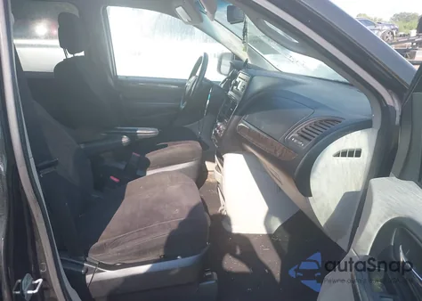 2011 Dodge Grand Caravan Express z USA, uszkodzony, nr VIN 2D4RN4DGXBR738181